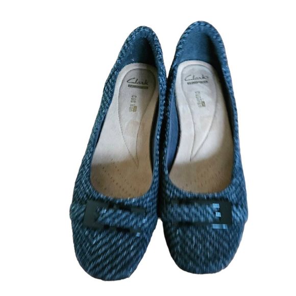 Clark's Collection Cushioned Gray Woven Flats  9 - Picture 4 of 12